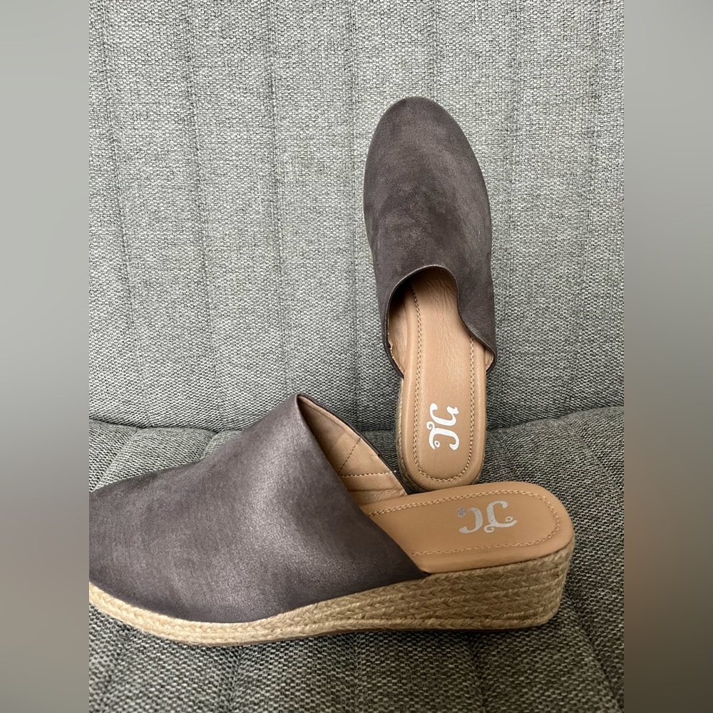 Journee Collection Lolita Grey Mules